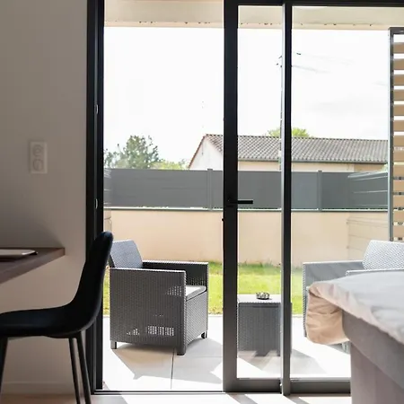 Appartement Sable - Centre - *